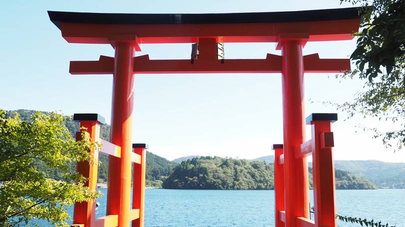 平和の鳥居